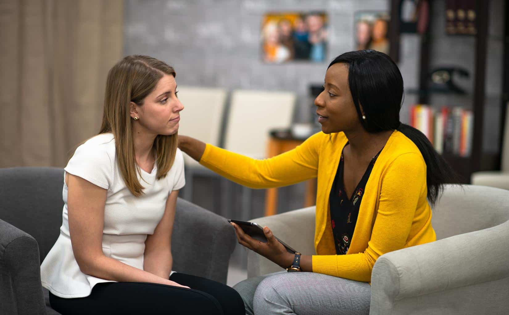 One-on-one therapy session for bipolar disorder treatment in Massachusetts.